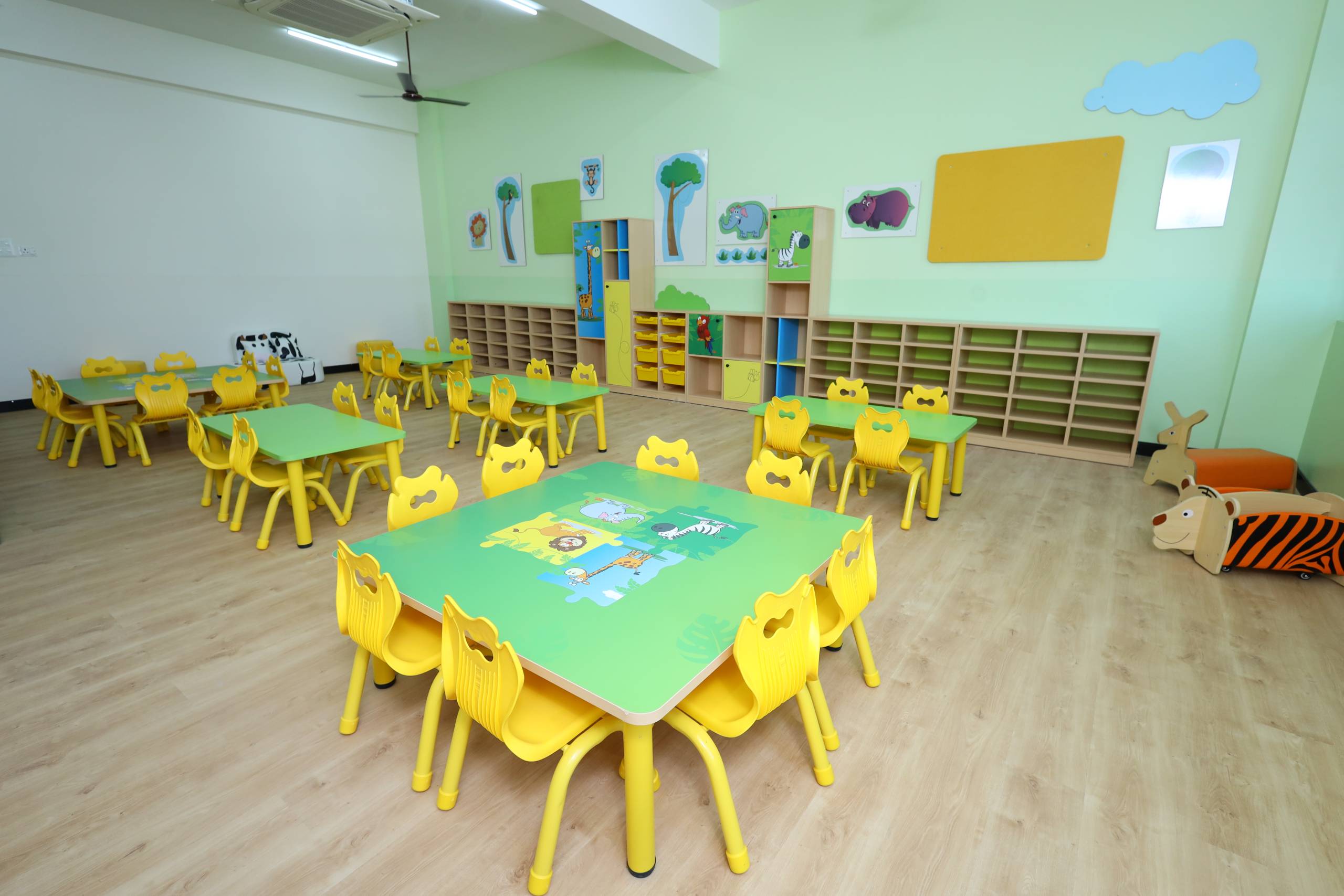 MS Dhoni Global School — classroom