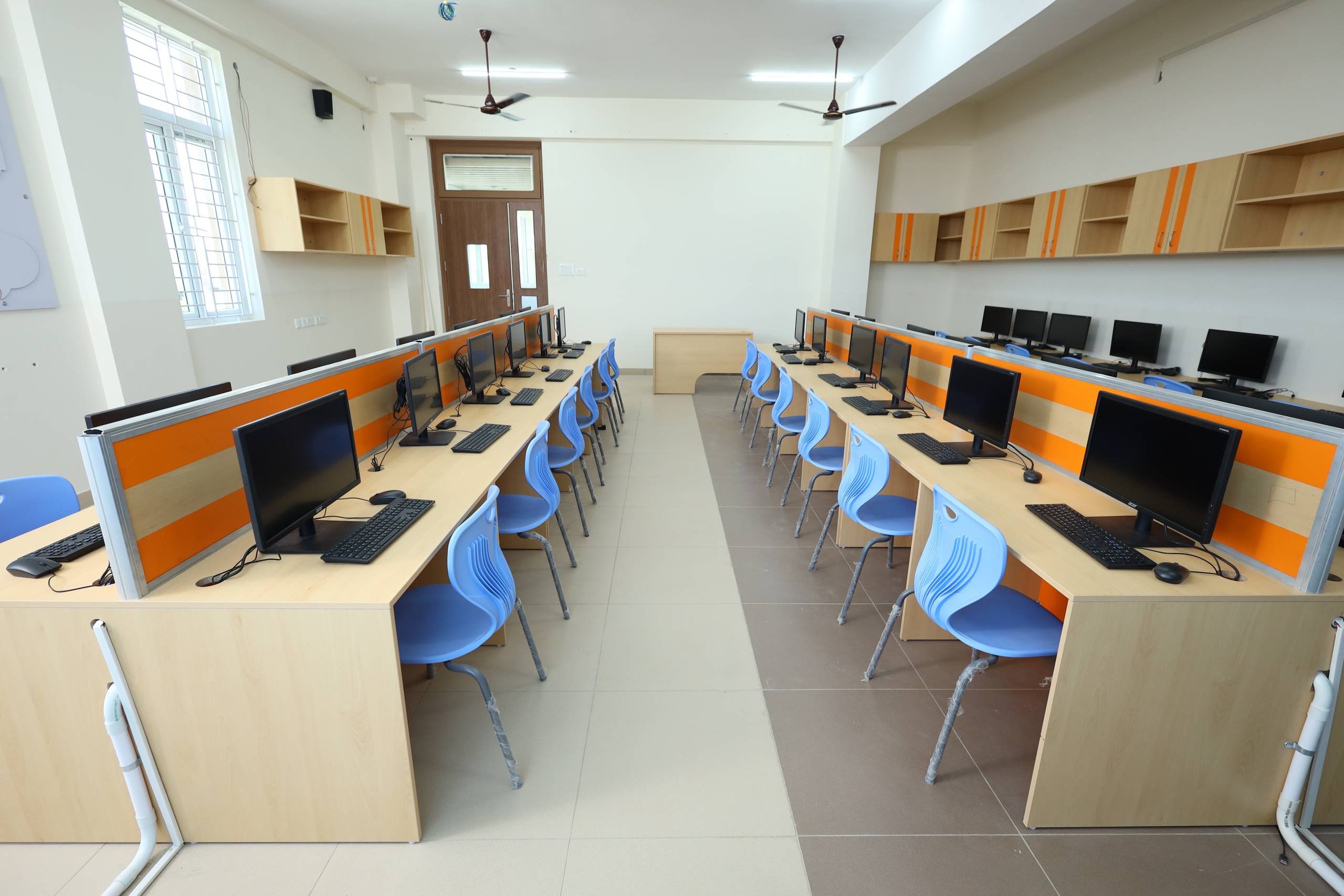 MS Dhoni Global School — classroom